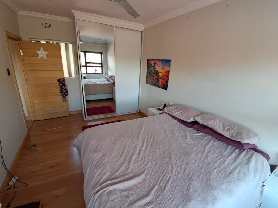 4 Bedroom Property for Sale in Glenvista Gauteng