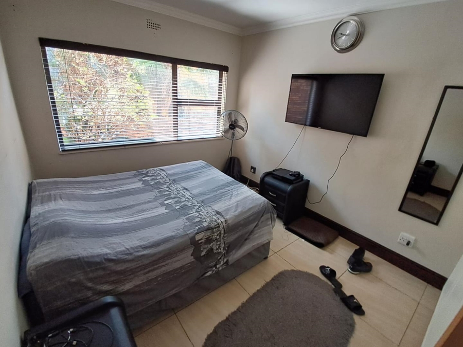 4 Bedroom Property for Sale in Glenvista Gauteng