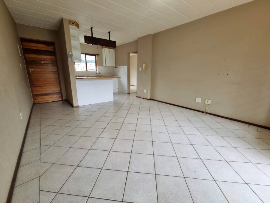 2 Bedroom Property for Sale in Glenvista Gauteng