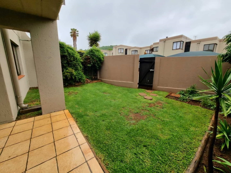 2 Bedroom Property for Sale in Glenvista Gauteng