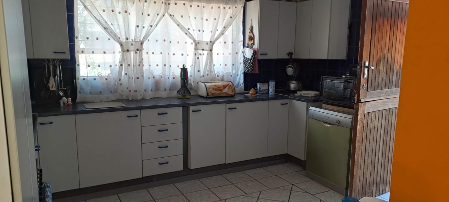 3 Bedroom Property for Sale in Mayberry Park Gauteng