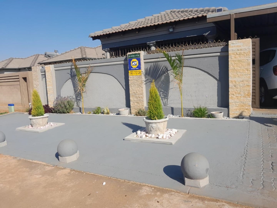 3 Bedroom Property for Sale in Soshanguve VV Gauteng