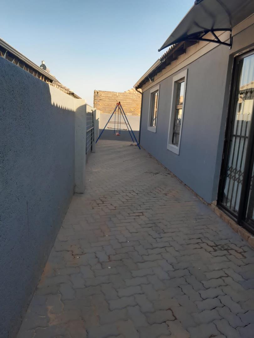 3 Bedroom Property for Sale in Soshanguve VV Gauteng