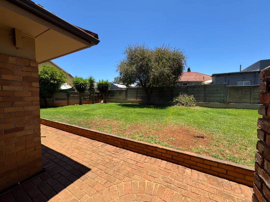 4 Bedroom Property for Sale in Florentia Gauteng