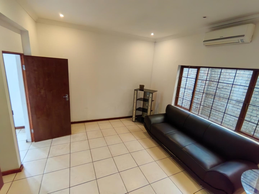 9 Bedroom Property for Sale in Auckland Park Gauteng