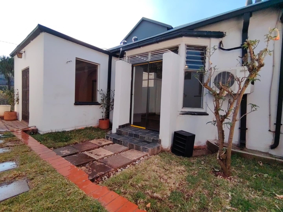 9 Bedroom Property for Sale in Auckland Park Gauteng