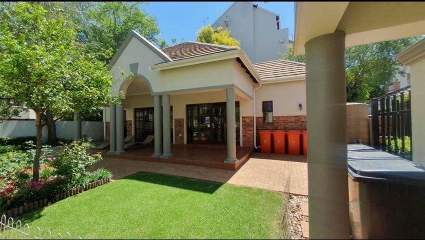 To Let 2 Bedroom Property for Rent in Rivonia Gauteng