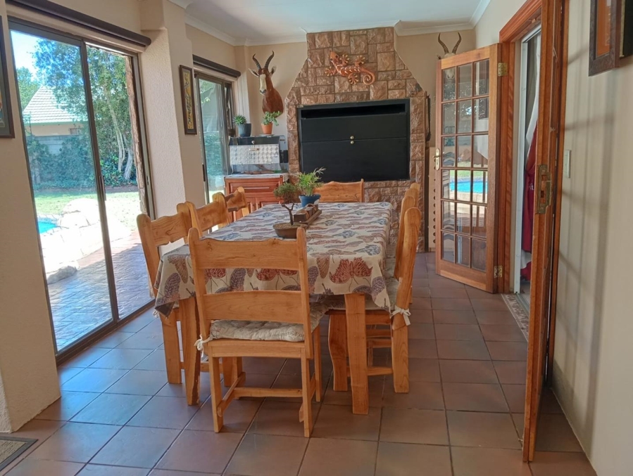 4 Bedroom Property for Sale in Van Riebeeck Park Gauteng