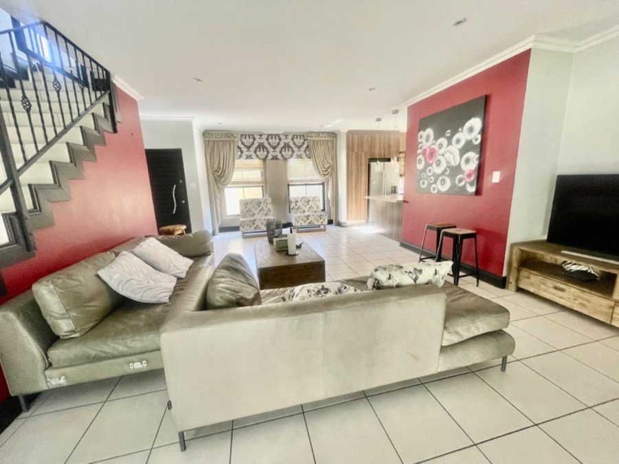 3 Bedroom Property for Sale in Sandton Central Gauteng