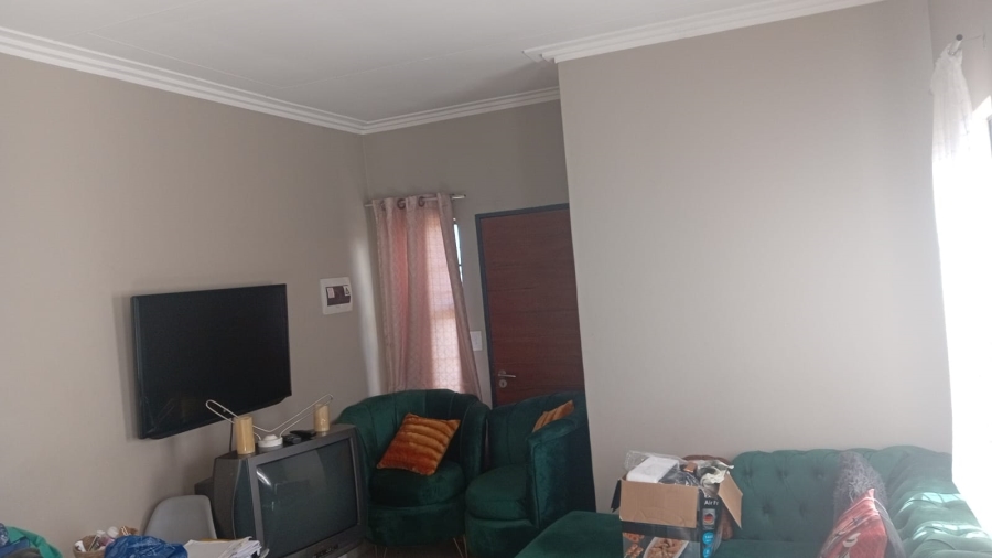 2 Bedroom Property for Sale in South Hills Gauteng