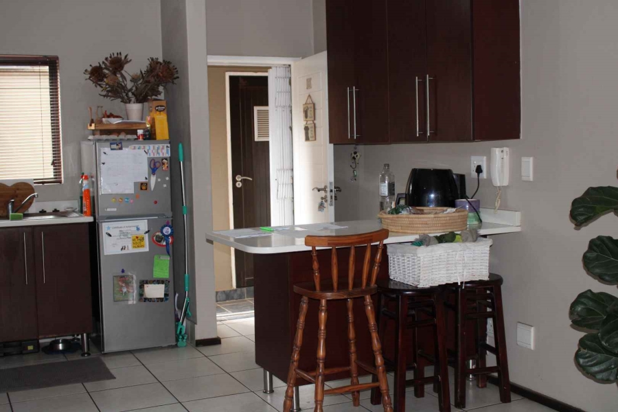 2 Bedroom Property for Sale in Glenvista Gauteng