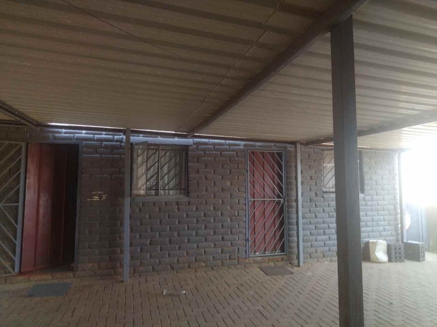 10 Bedroom Property for Sale in Soshanguve XX Gauteng