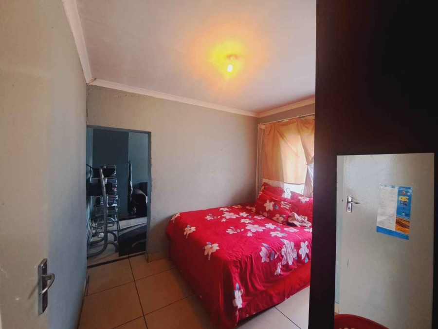 4 Bedroom Property for Sale in Mamelodi Gardens Gauteng