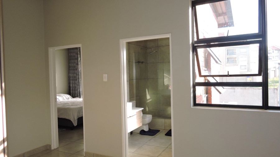 To Let 3 Bedroom Property for Rent in Six Fountains Residential Estate Gauteng