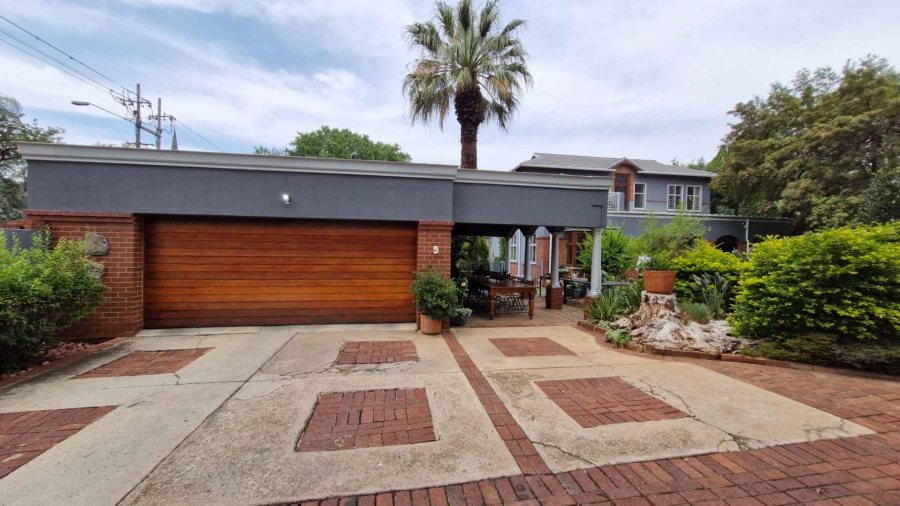 4 Bedroom Property for Sale in Riviera Gauteng