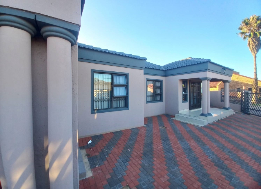 3 Bedroom Property for Sale in Atteridgeville Gauteng