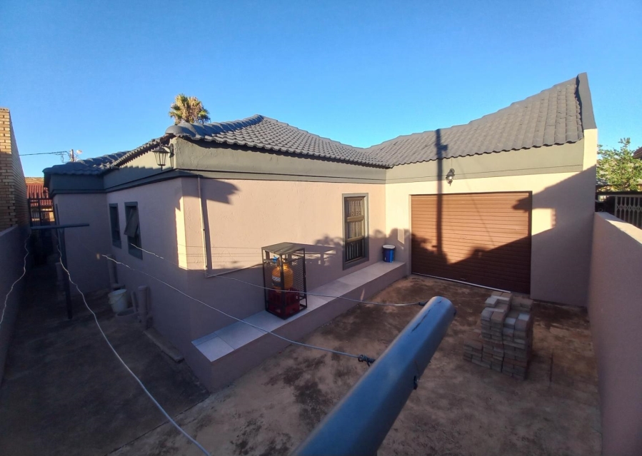 3 Bedroom Property for Sale in Atteridgeville Gauteng