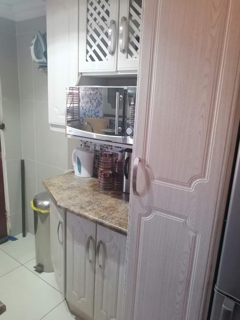 2 Bedroom Property for Sale in Tsakane Gauteng