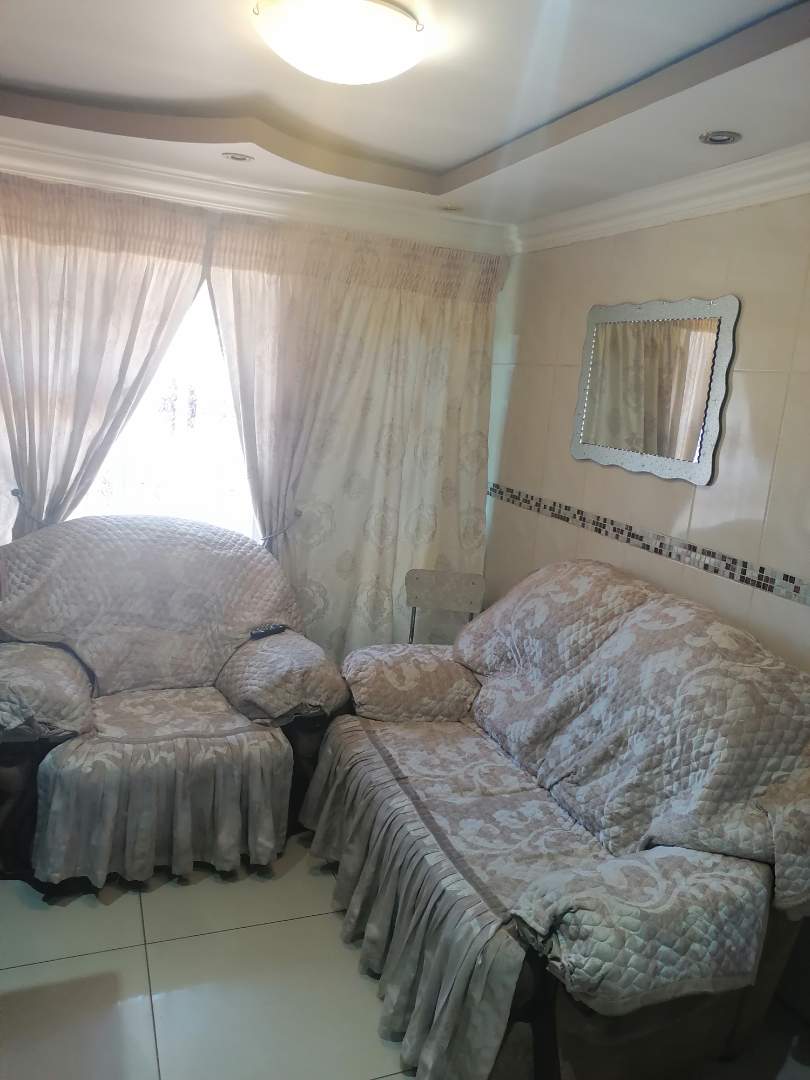 2 Bedroom Property for Sale in Tsakane Gauteng