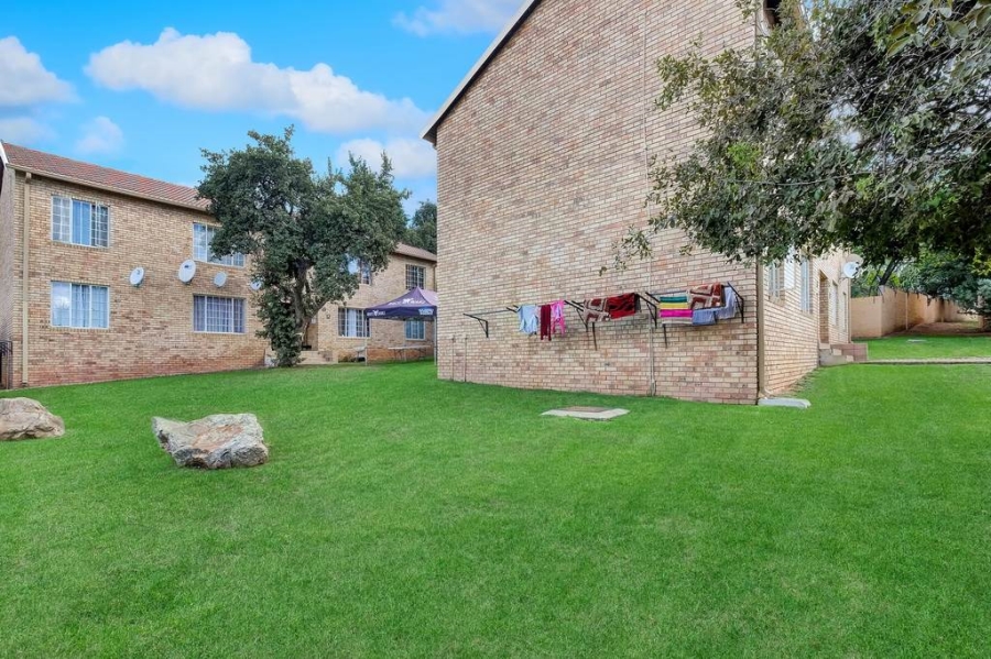 To Let 2 Bedroom Property for Rent in Northgate Gauteng