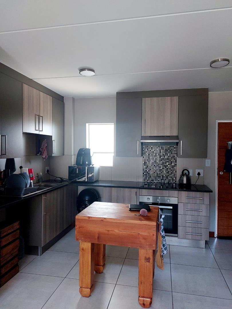 To Let 1 Bedroom Property for Rent in Montana Gauteng