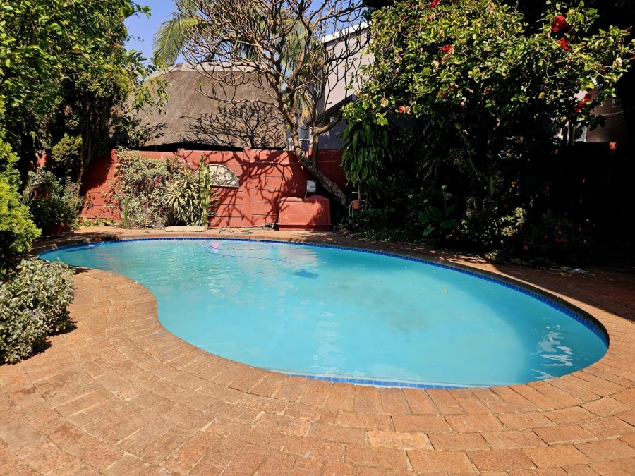 To Let 4 Bedroom Property for Rent in Sinoville Gauteng