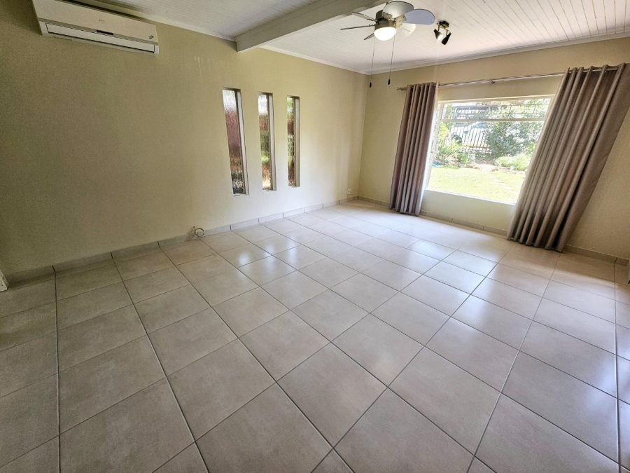 To Let 4 Bedroom Property for Rent in Sinoville Gauteng