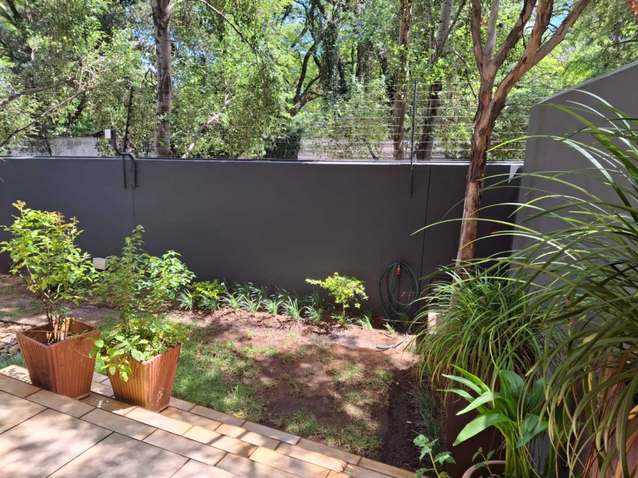 To Let 2 Bedroom Property for Rent in Morningside Gauteng