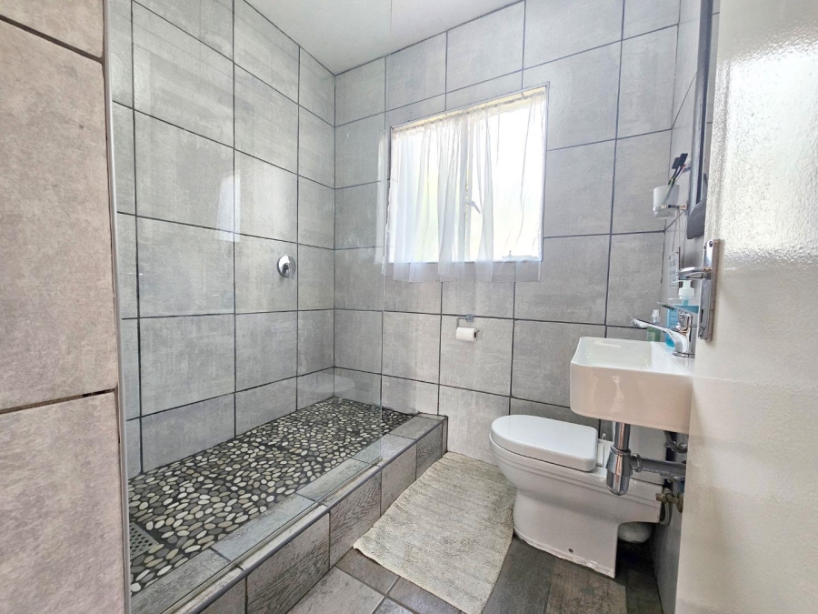 2 Bedroom Property for Sale in Radiokop Gauteng