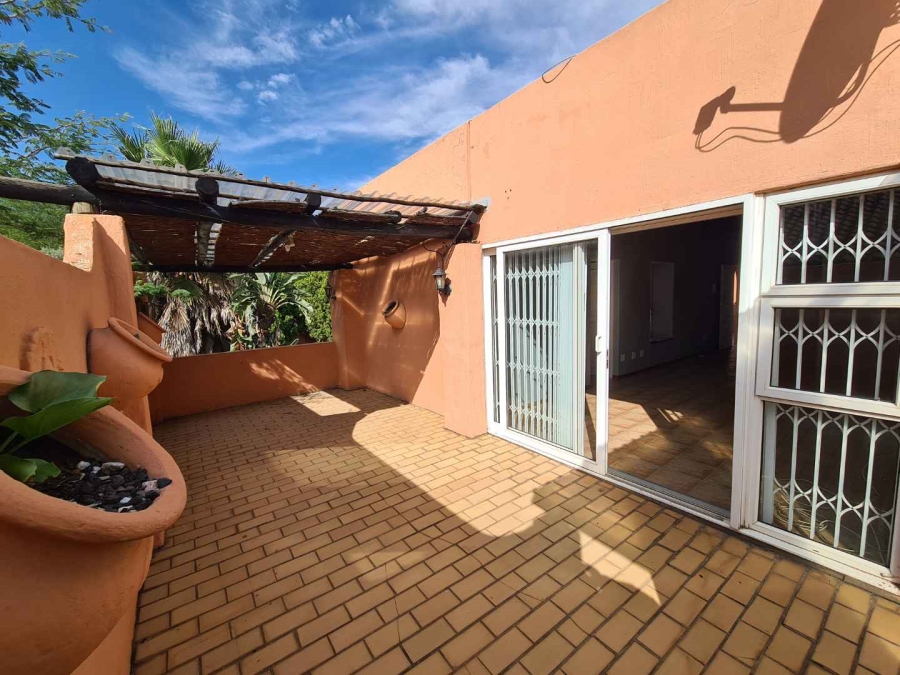 To Let 2 Bedroom Property for Rent in Nieuw Muckleneuk Gauteng