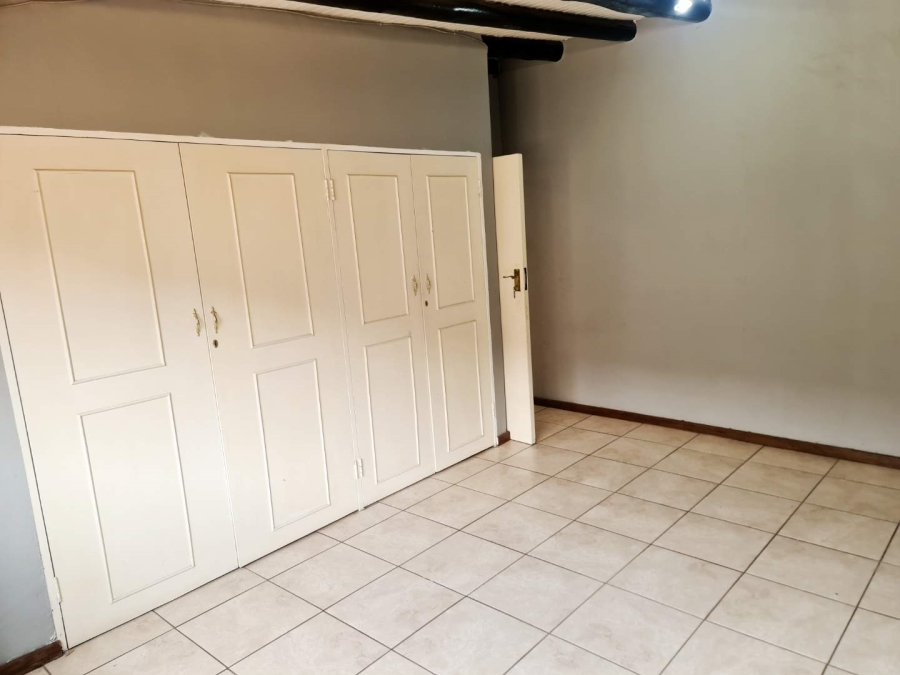 To Let 2 Bedroom Property for Rent in Nieuw Muckleneuk Gauteng