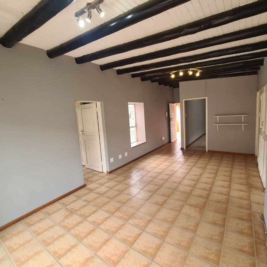 To Let 2 Bedroom Property for Rent in Nieuw Muckleneuk Gauteng