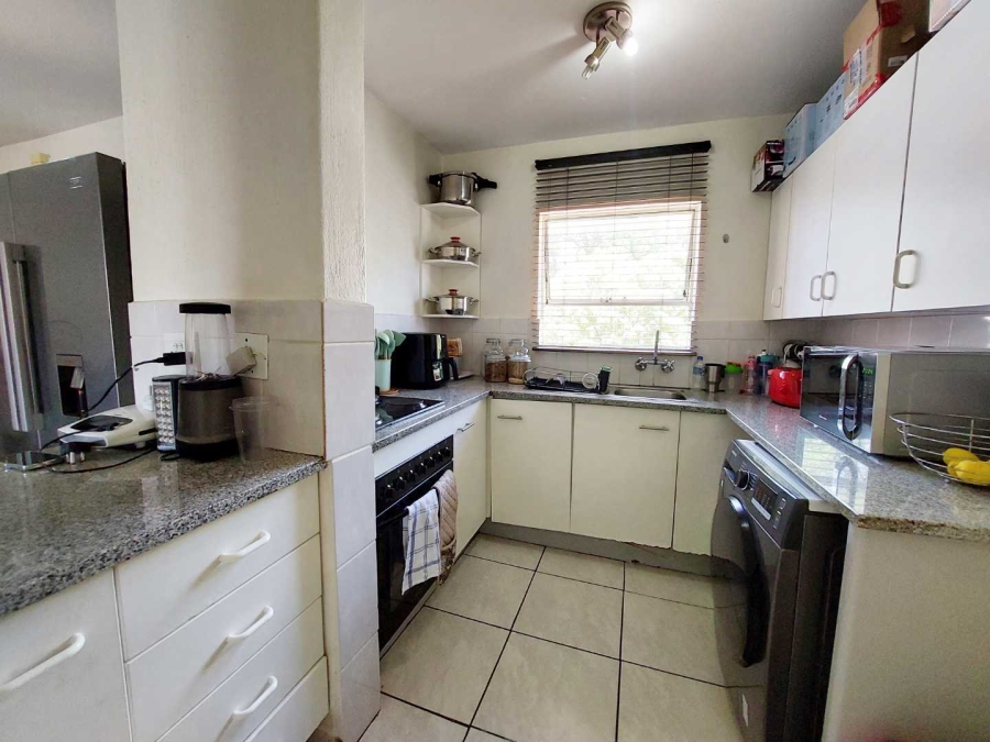 2 Bedroom Property for Sale in Bryanston Gauteng