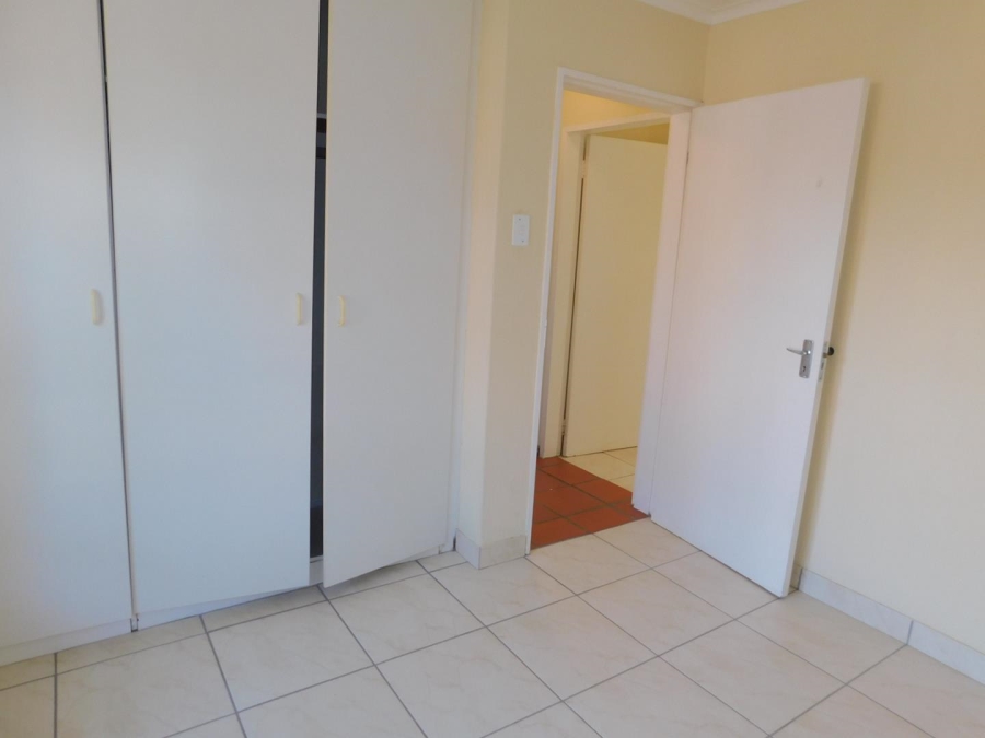 To Let 2 Bedroom Property for Rent in Bryanston Gauteng