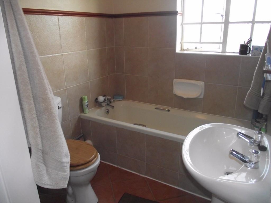 To Let 2 Bedroom Property for Rent in Moreleta Park Gauteng