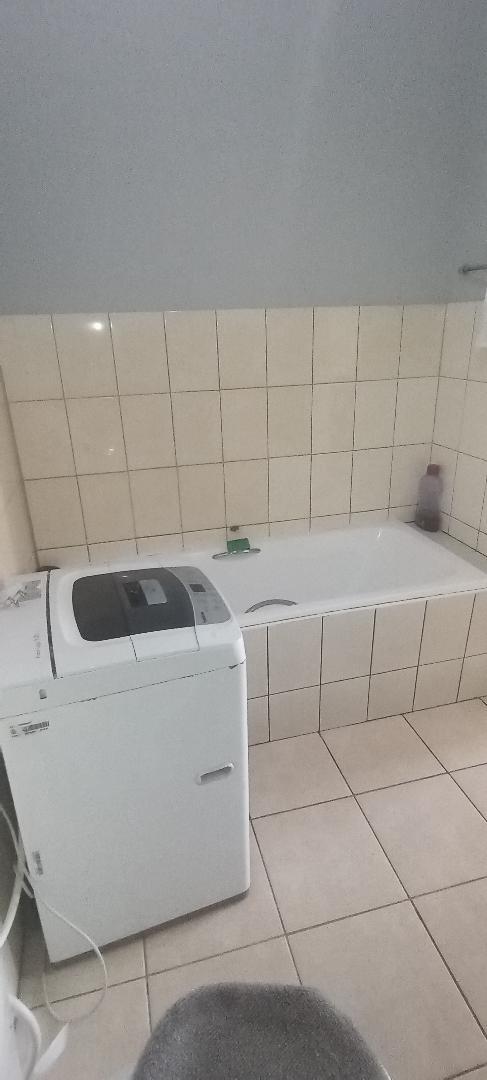 To Let 2 Bedroom Property for Rent in Norkem Park Gauteng