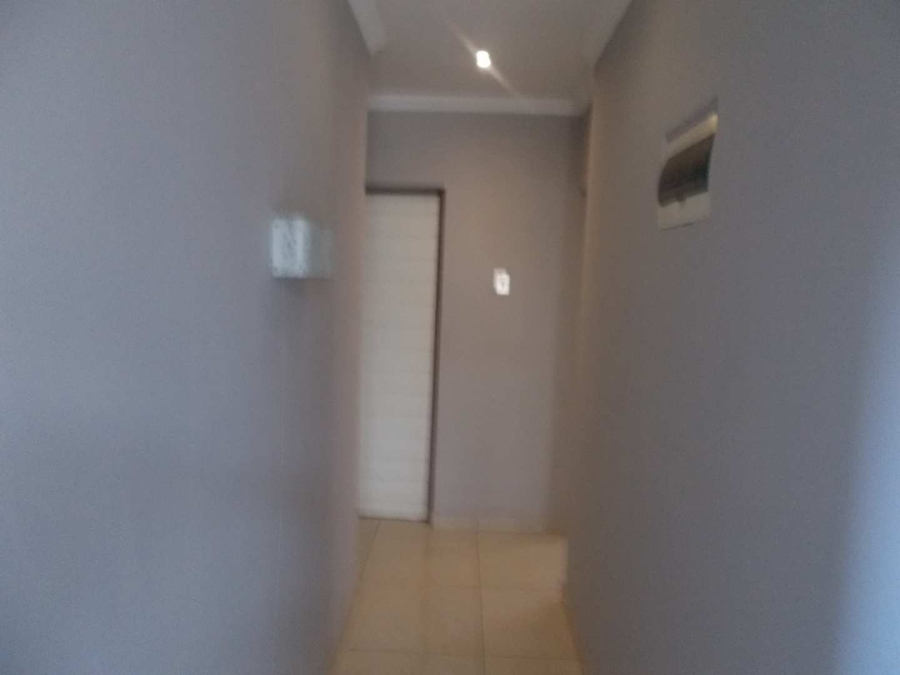 4 Bedroom Property for Sale in Mngadi Gauteng