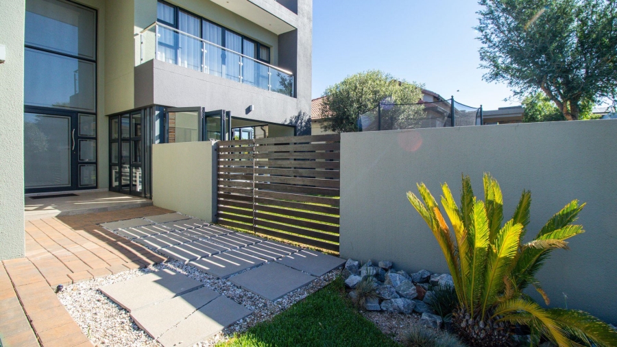 4 Bedroom Property for Sale in La Como Lifestyle Estate Gauteng