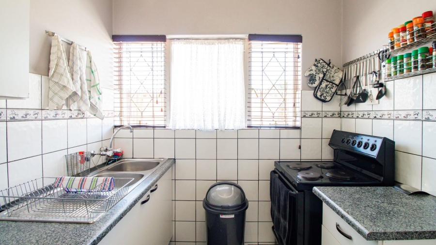 2 Bedroom Property for Sale in Benoni Central Gauteng