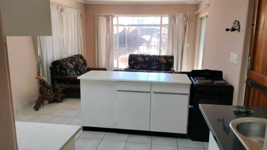 5 Bedroom Property for Sale in Theresa Park Gauteng