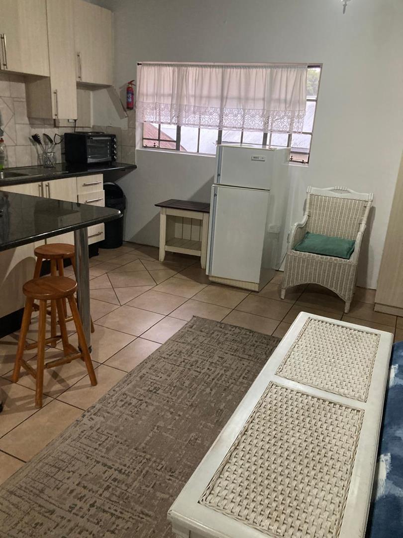 To Let 1 Bedroom Property for Rent in Morningside Manor Gauteng