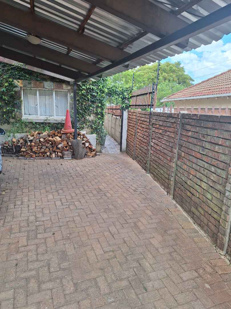 To Let 1 Bedroom Property for Rent in Roodepoort Gauteng