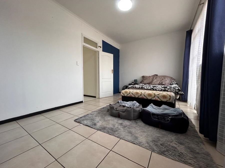 2 Bedroom Property for Sale in Brackenhurst Gauteng