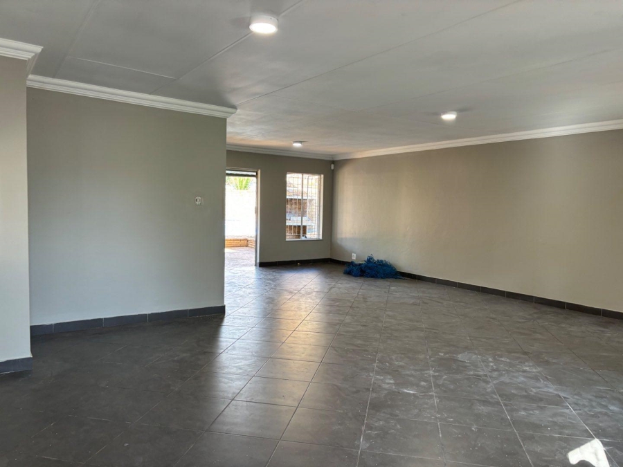 To Let 3 Bedroom Property for Rent in Faerie Glen Gauteng