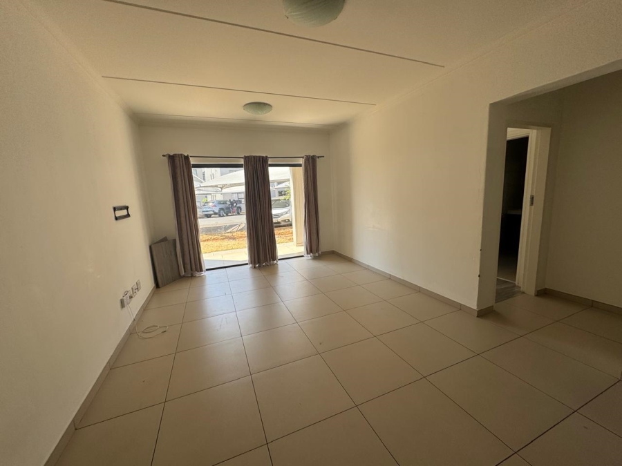 To Let 2 Bedroom Property for Rent in Erand Gardens Gauteng