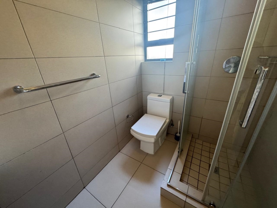 To Let 2 Bedroom Property for Rent in Erand Gardens Gauteng