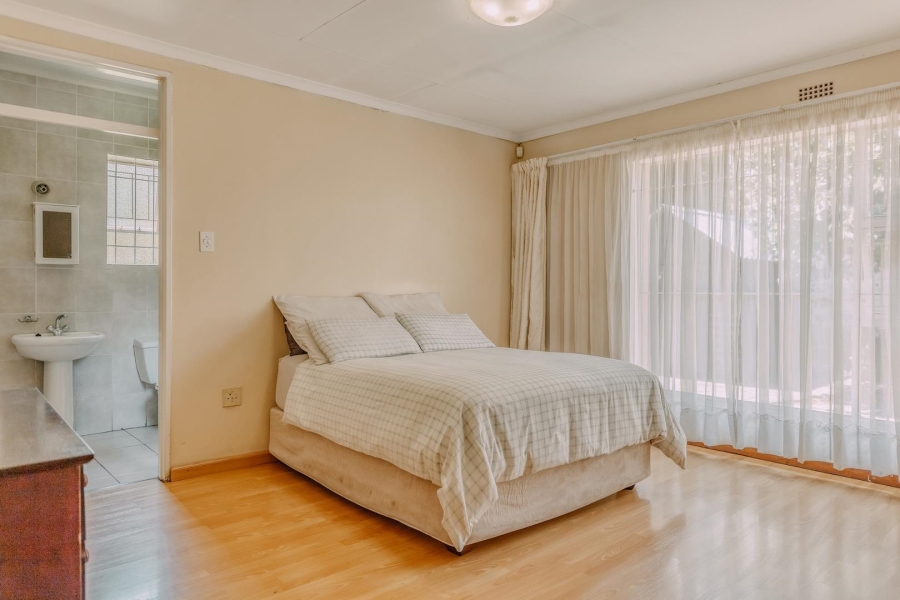 3 Bedroom Property for Sale in Bellevue Gauteng