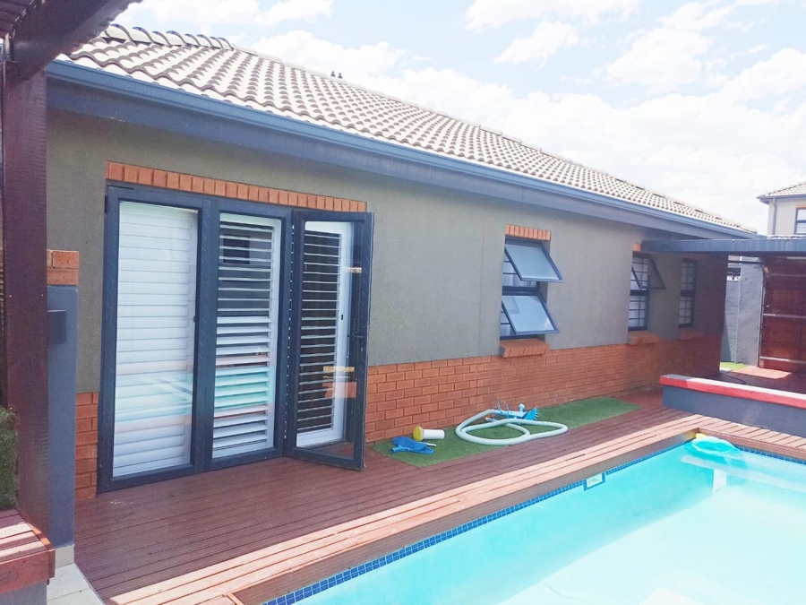 To Let 3 Bedroom Property for Rent in Leopard