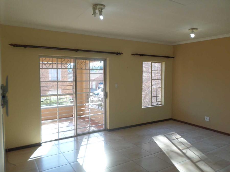 To Let 2 Bedroom Property for Rent in Equestria Gauteng