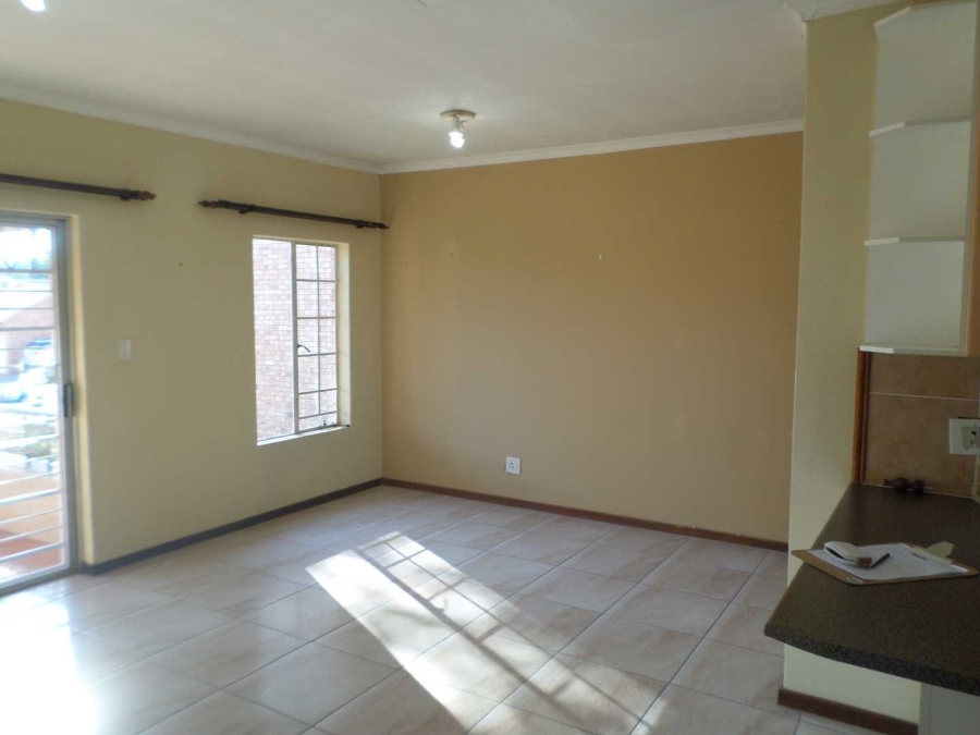 To Let 2 Bedroom Property for Rent in Equestria Gauteng